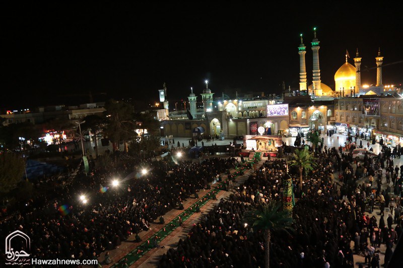 بر سر سفره سه ساله حسین (ع)/ گزارش تصویری