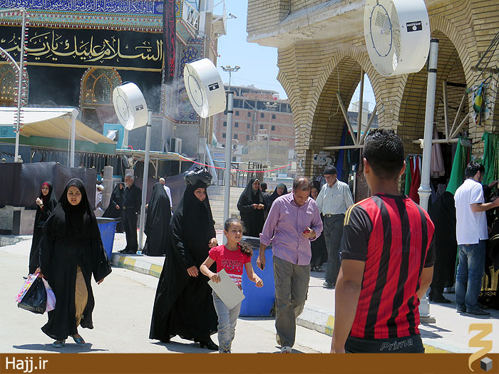 زائران چگونه خود را در کربلا خنک می‌کنند!؟