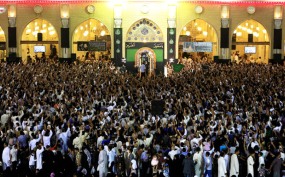 گزارش تصویری از مراسم بزرگداشت ایام مسلمیه در مسجد کوفه