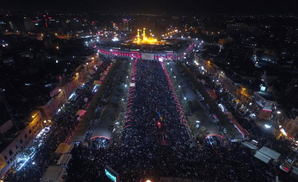 گزارش تصویری از عزاداری شب عاشورای حسینی درکربلا